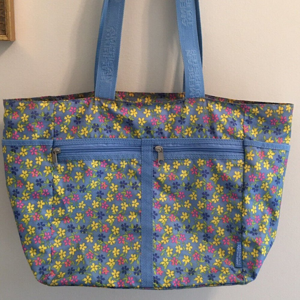 American Tourister Travel Bag Purse Handbag Carrier Duffle Blue Floral Pink